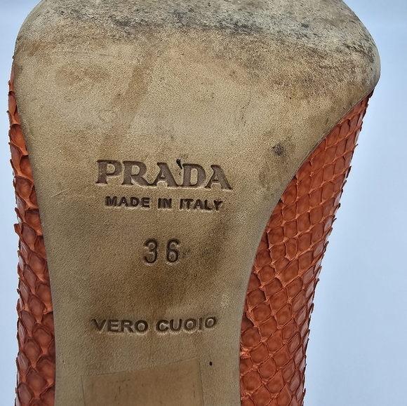 PRADA!!!! EUC Prada Orange and Brown Snake Print Dragon Heels - Picture 5 of 8